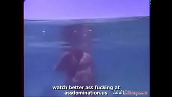 Hot anal scene underwater - assdomination.us